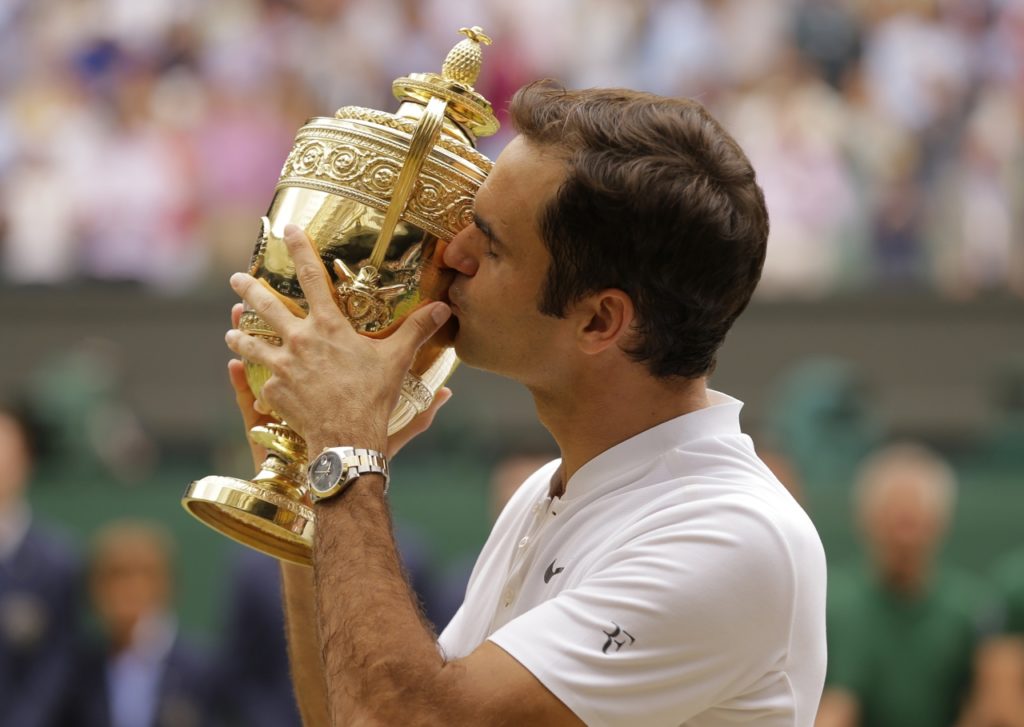 Federer oltre la leggenda, ottavo trionfo a Wimbledon